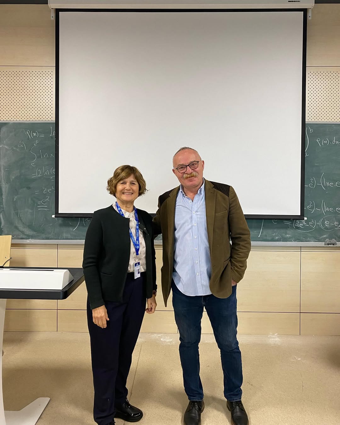 Duvarsız Okul Instagram